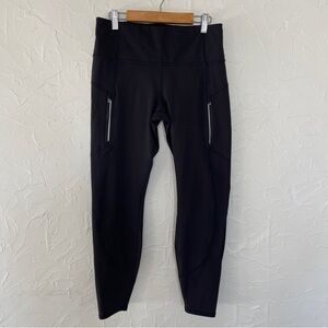 Athleta Rainier Leggings. Black. Size Medium